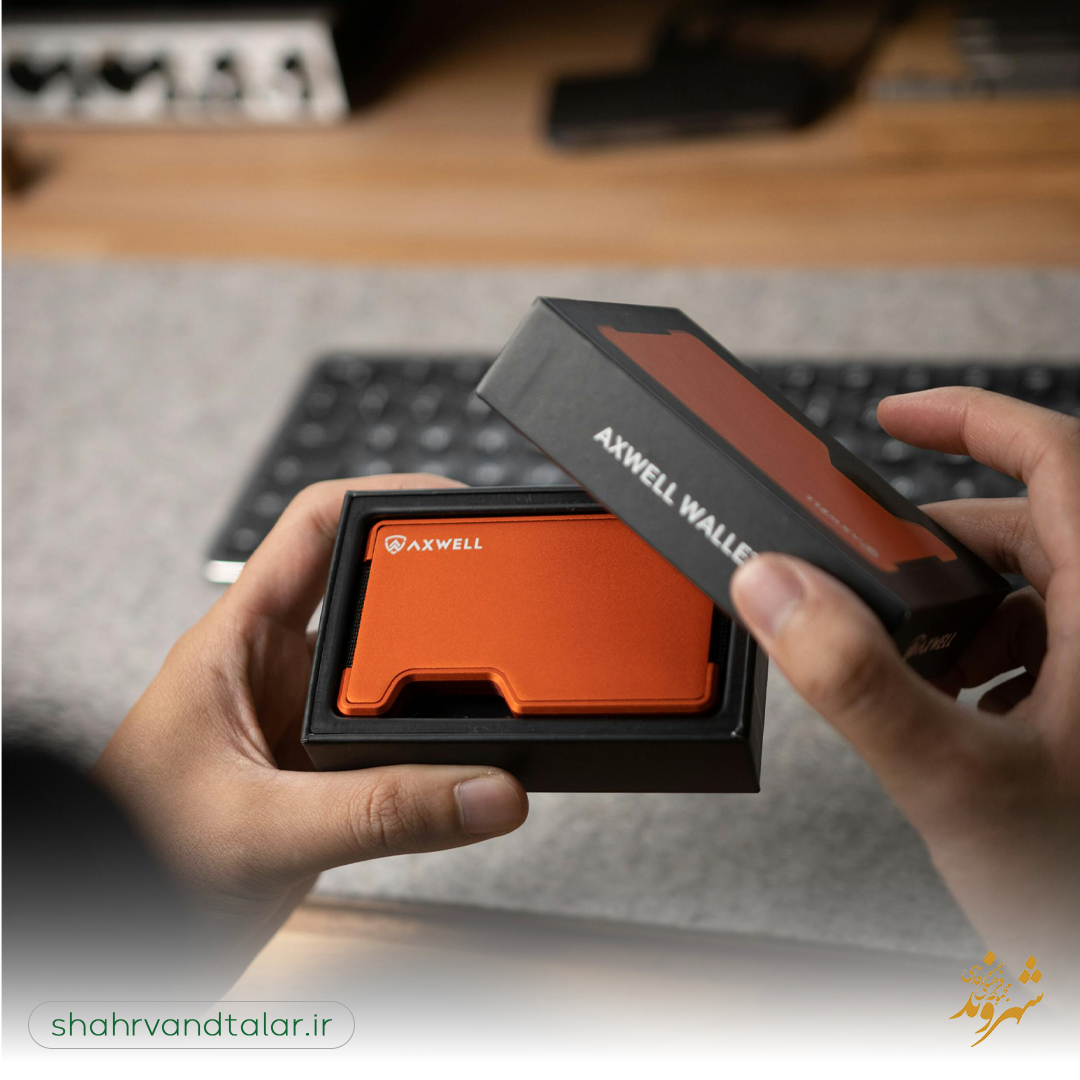 حضور نمونه فیزیکی از محصول در ارائه محصول در کنفرانس