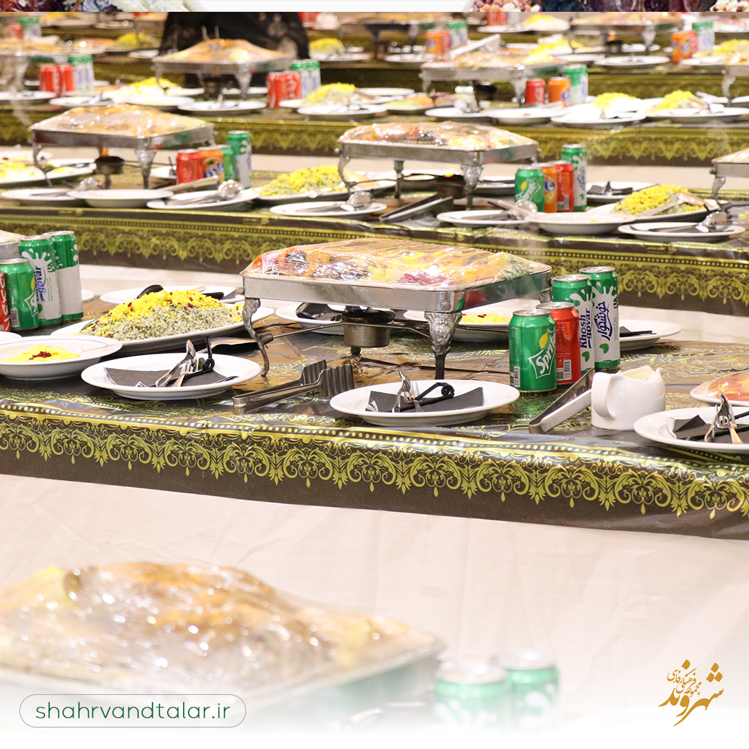 میز غذای عروس در تالار چهل ستون