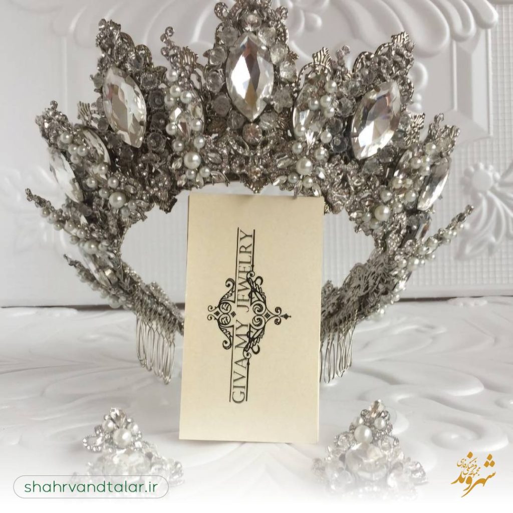 تاج عروس در سبک وینتیج