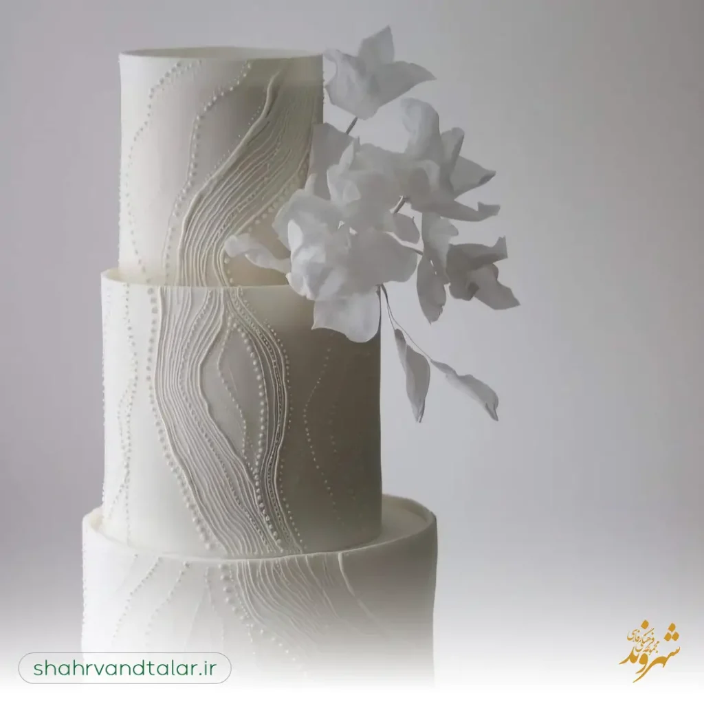 یک از انواع کیک عقدوعروسی ساده و مینیمال